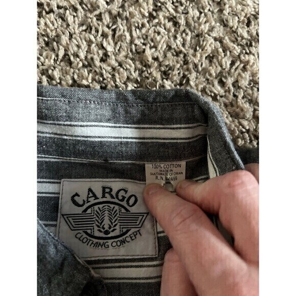 Cargo gray short sleeve button down men’s shirt‎ size large - Picture 6 of 6